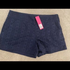 LIlly Pulitzer Makenna shorts size 12